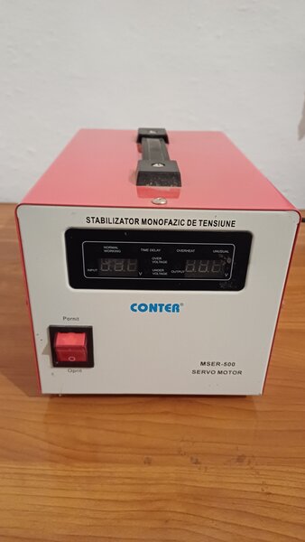 Stabilizator monofazat de tensiune